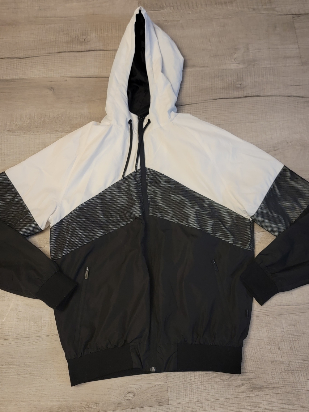 Men's Hooded Colorblock Windbreaker Jacket - White & Black